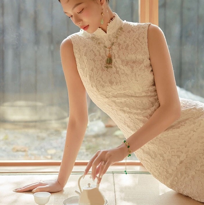 ドレス 衣装 イブニングドレス ロングドレス チャイナドレス ノースリーブ タイト 刺繍 ロング丈 ステージドレス 発表会 かわいい 大人可愛い きれいめ シンプル 上品 おしゃれ かっこいい レトロ 7,872円