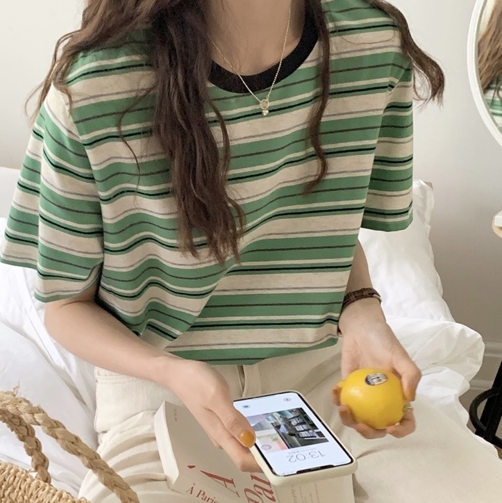 トップス Tシャツ カットソー 袖あり 半袖 5分袖 五分袖 Uネック ラウンドネック ヘンリーネック レトロ 大人女子 ラフ メンズライク ボーイッシュ 個性的 グリーン ブラウン M L XL
