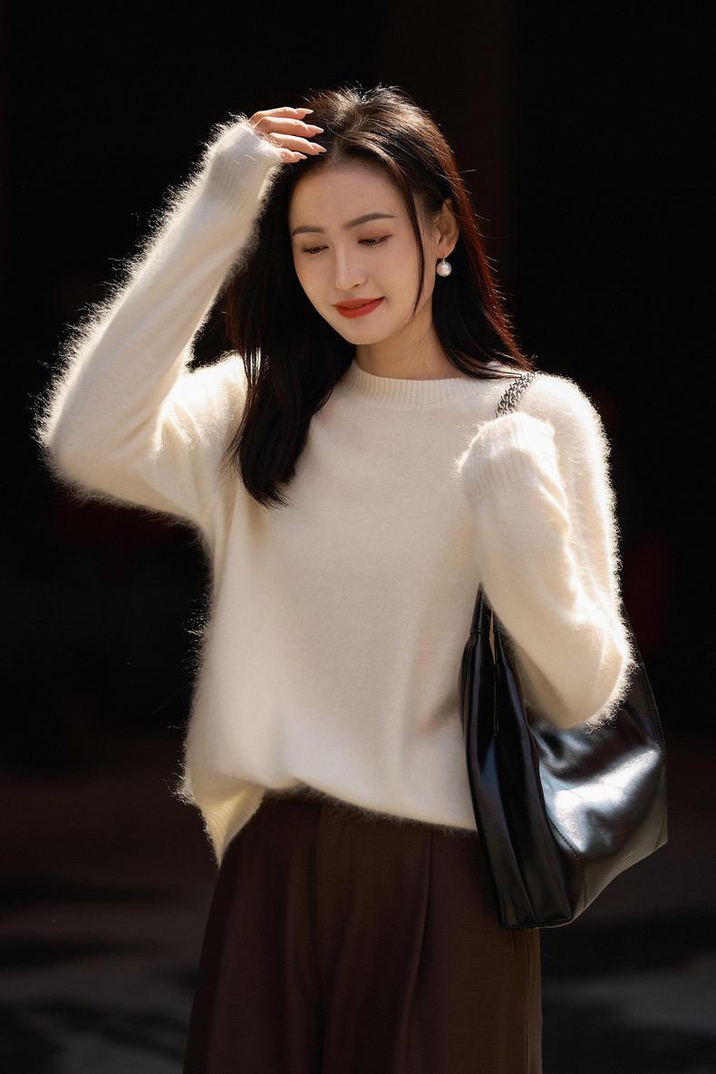 【2024新作】レディース アンゴラ ニット セーター カシミヤ 長袖 クルーネック トップス 無地 抗ピリング加工 ふんわり 柔らかい 秋冬 シンプルデザイン カジュアル フォーマル 白 グレー