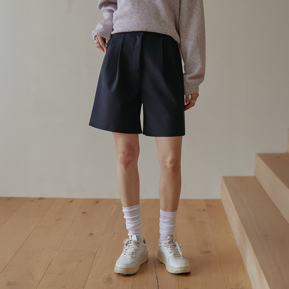 ベーシックタック入りハーフパンツ