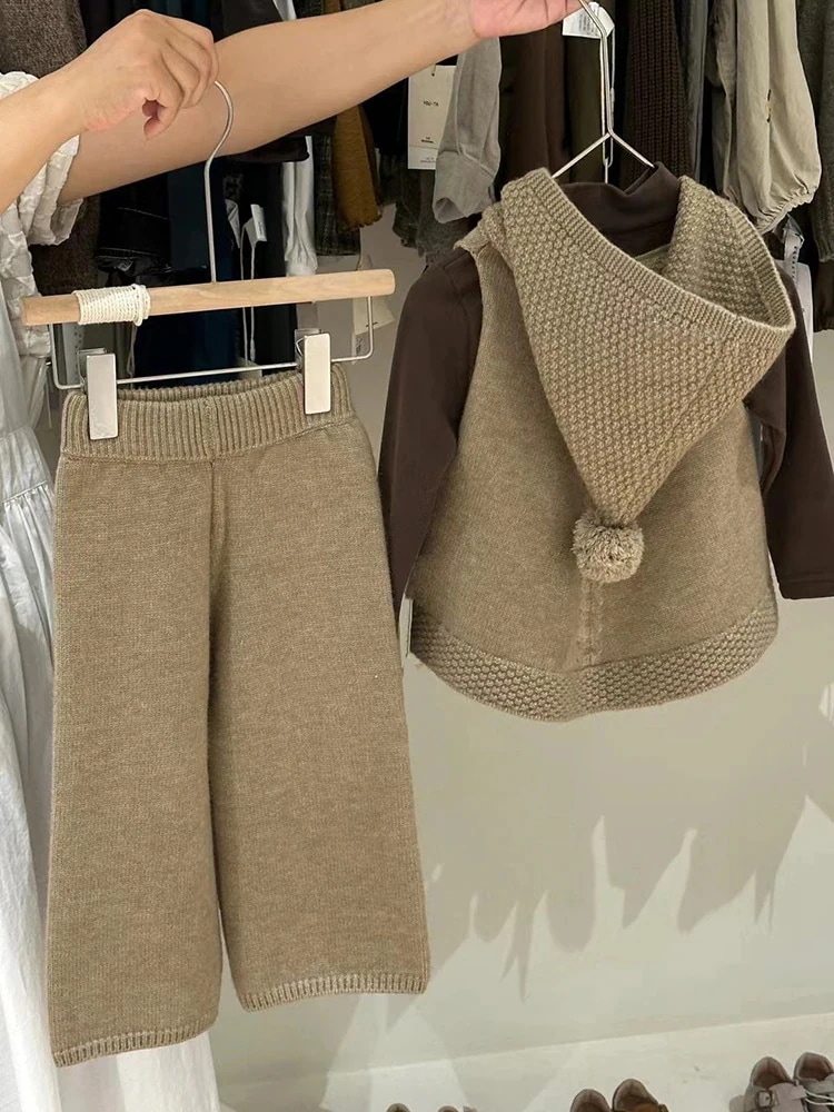 韓国子供服秋冬新型純色セーター女の子ワイドパンツニット3点セット