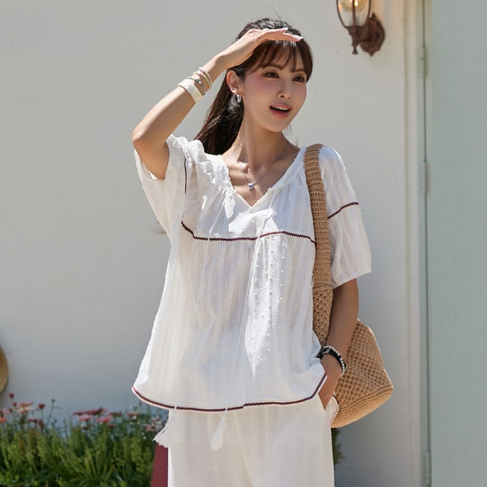 [マーク21] (55~88) ラブリーリボンフレアブラウス NK42-T-61 5,376円