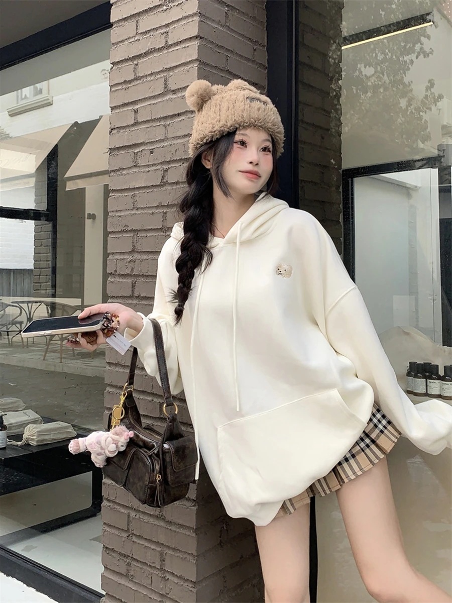 刺繍クマフード付き長袖セーター女性秋2023しいファッション緩い多彩なデザインのセンスのトップス