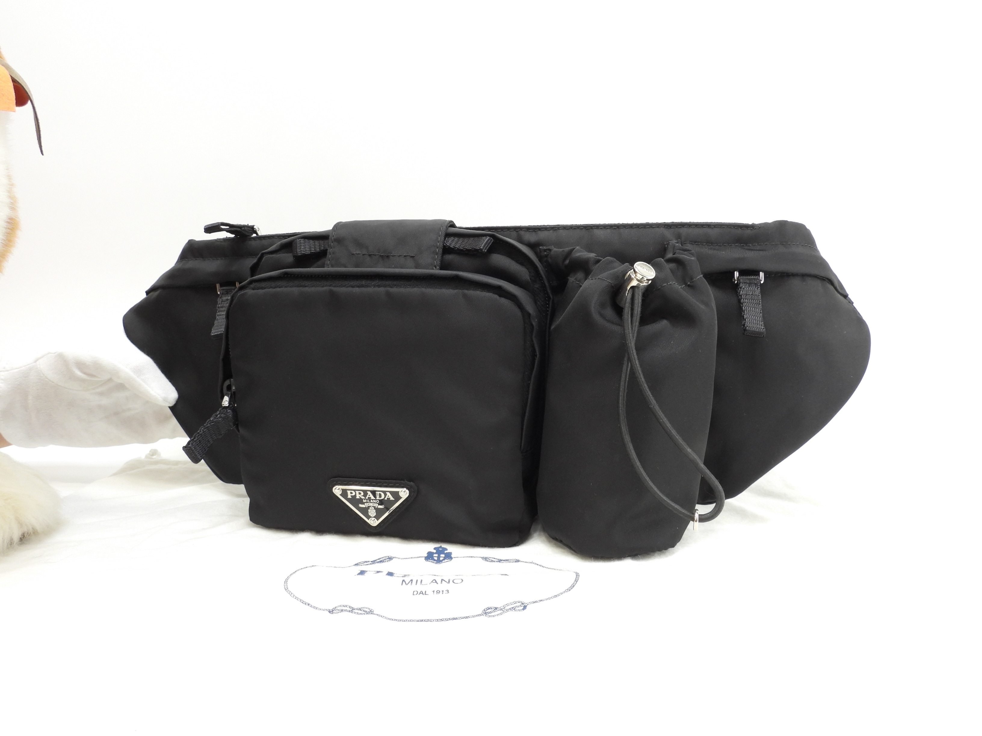 ボディバッグ中 ナイロン 黒 ウエストバッグ ヒップバッグ 美品@58/C