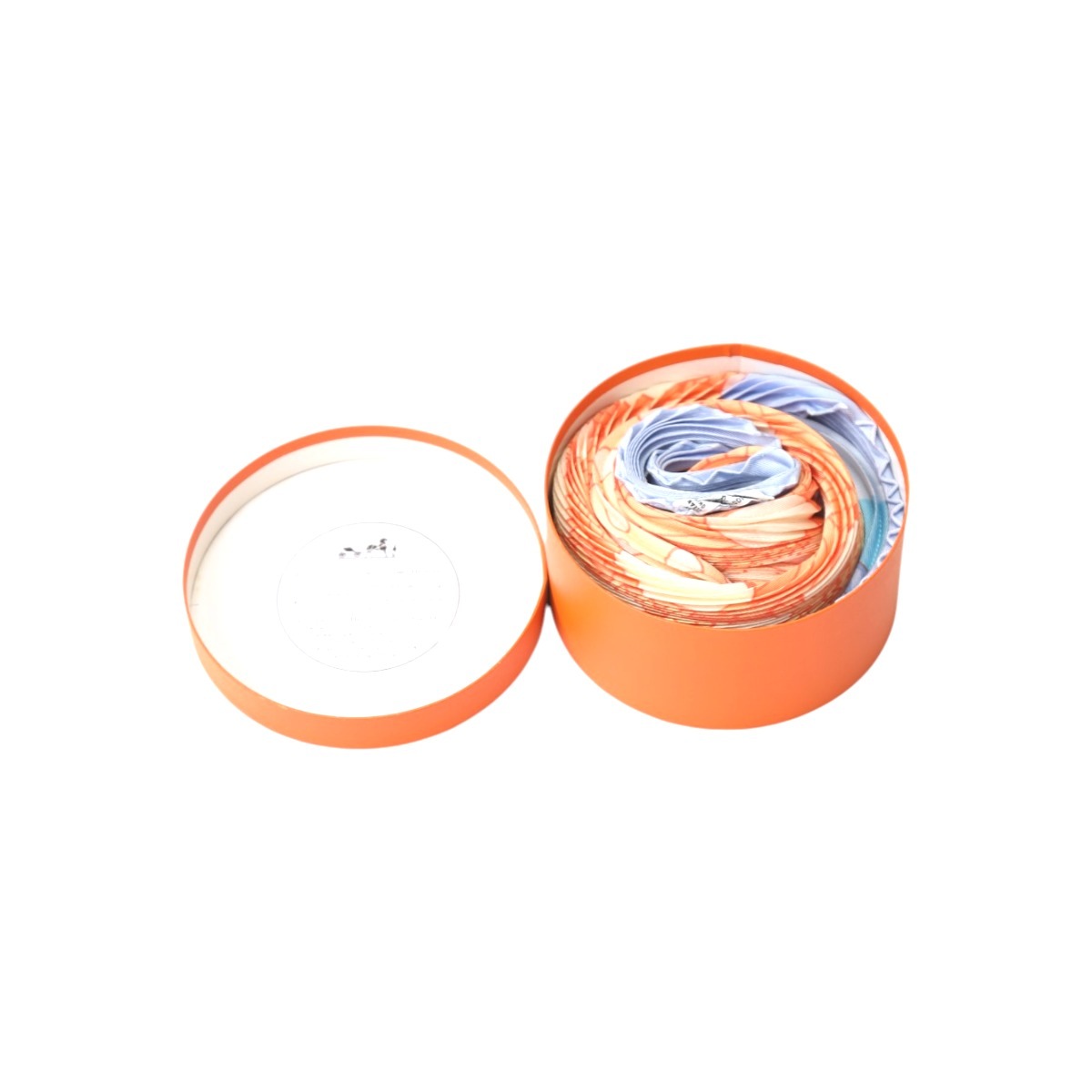 深海魚 GRANDS FONDS シルク100％ カレ90 プリーツスカーフ オレンジ