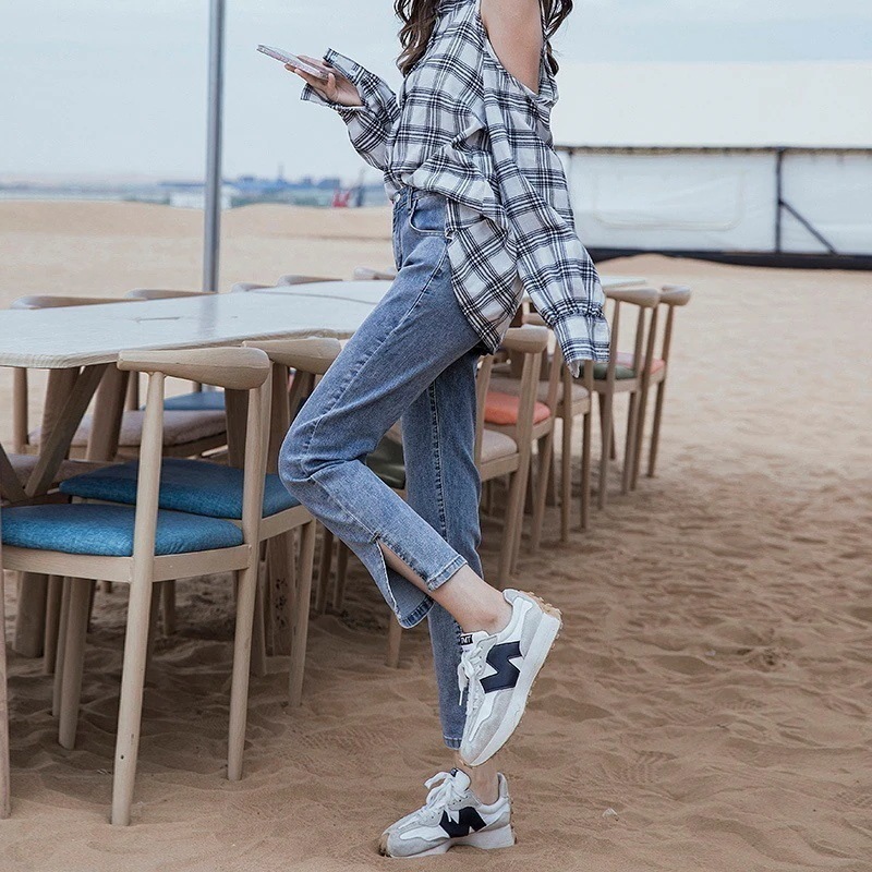 スプリットストレートジーンズ女性薄いセクションハイウエスト薄lい年春の新しい小さなスプリットサブ