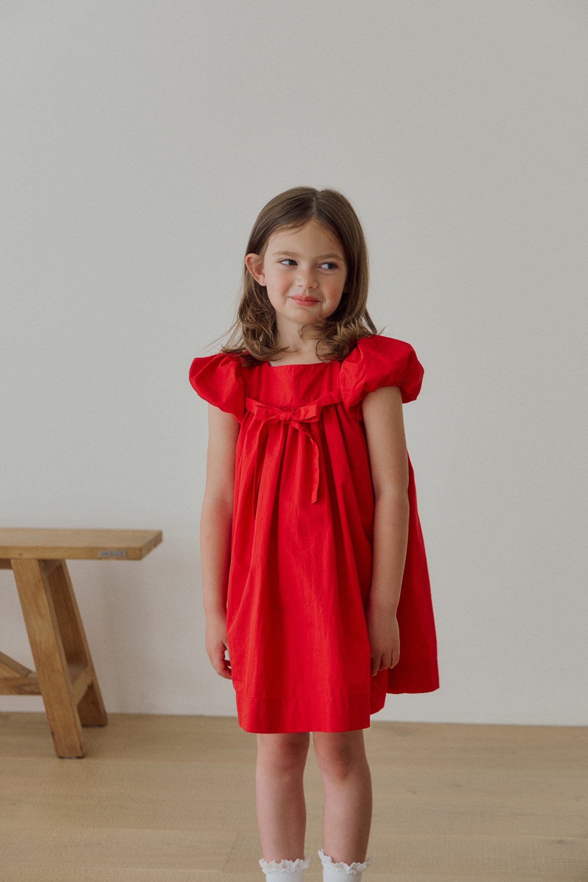 【韓国子供服】Soye（ソイェ）カプリレッドリボンワンピース・夏用ワンピース 5,725円