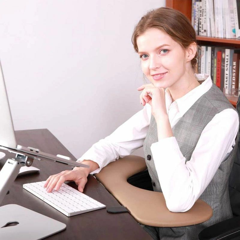 高品質 アームレスト 肘置き 手置き エルゴノミクスキーボード エルゴノミクス デスク用 人間工学 肩こり 姿勢改善 疲労軽減 マウステーブル ワーク オフィス テーブル延長 (ベージュ色)