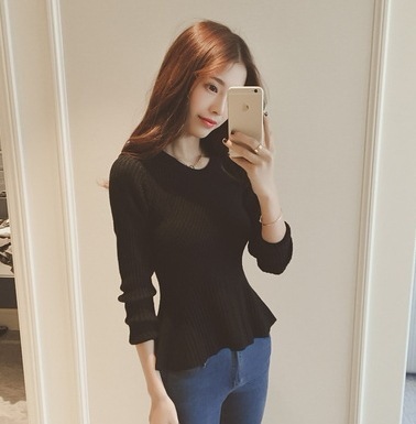 レトロ風 モテコーデ トップス ニットソー セーター 袖あり 長袖 Uネック タイト 細身 かわいい 可愛い きれいめ シンプル カジュアル 上品 おしゃれ お洒落 レトロ 可愛い 4,670円