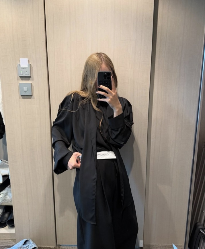 タイ·ブラウス 아웃핏 타이 블라우스 (2colors)