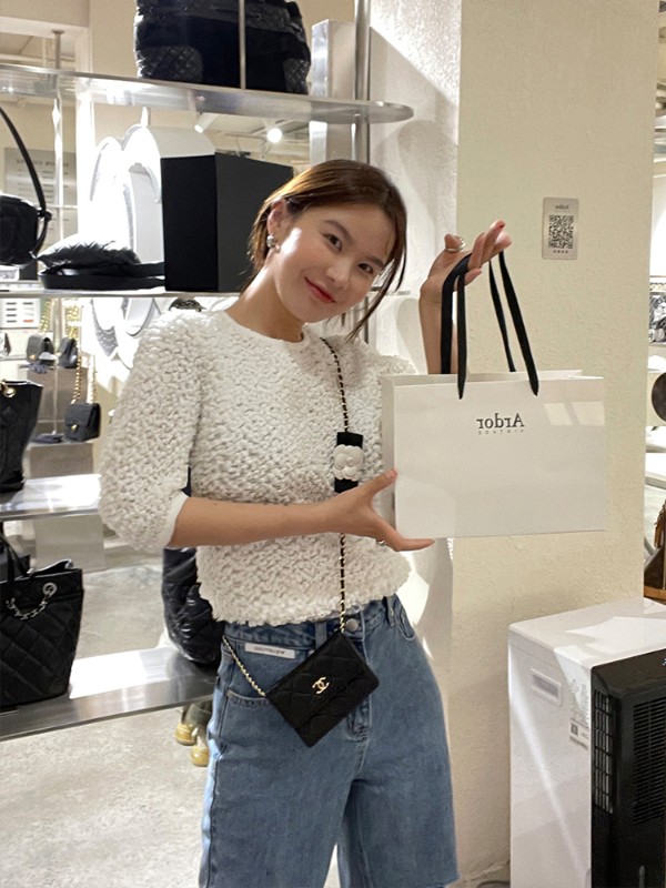 手作りテクスチャー バブルテクスチャー ホワイト ファッションスーツ レディース 半袖 トップス スカート 2点セット 7,229円