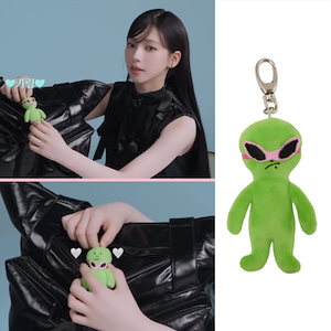 hoodhood エイリアン キーホルダー aespa カリナ　愛用 Amazon.co.jp: aespa カリナ愛用 エイリアン キーリング