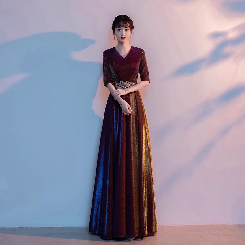 【2枚購入で 3oo円OFF！】コーラスドレス レディース ロングスカート 2025 詩朗読指揮者ユニフォーム 中高年 合唱団演奏ユニフォーム 赤歌