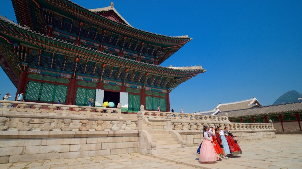 [ソウル]一日グルメ＆シティガイドツアー(景福宮+広蔵市場+南山韓屋村+Nソウルタワー)