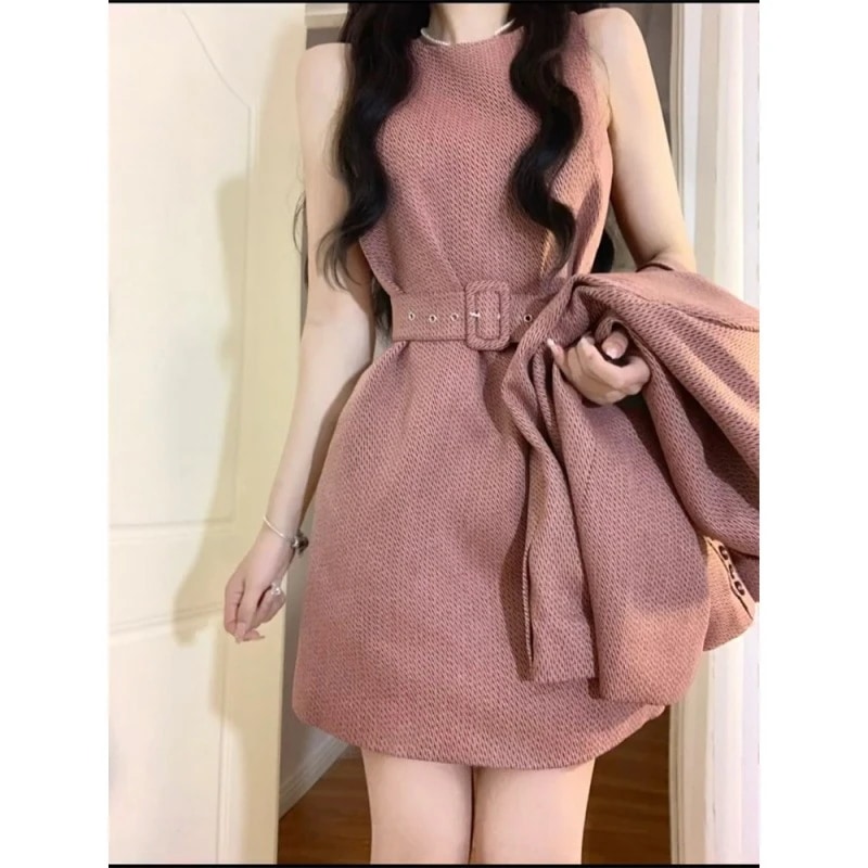 ハイエンドのカスタマイズ-2025 新スタイルの豊かな少女の気質の女性の小さなピンクのスーツジャケットドレススーツ