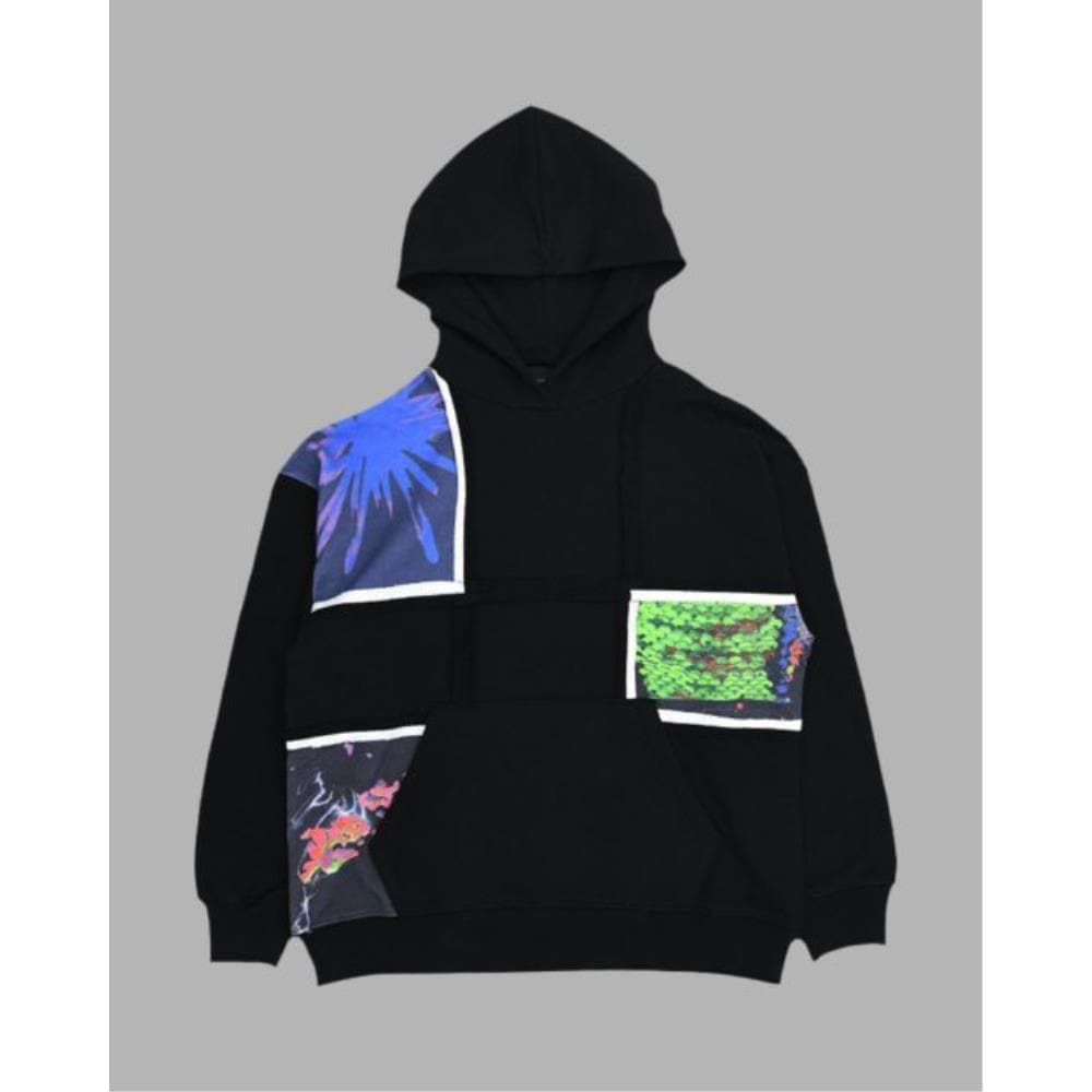 THE MUSEUM VISITOR MEMORY PATCHWORK PRINTED GRID HOODY B