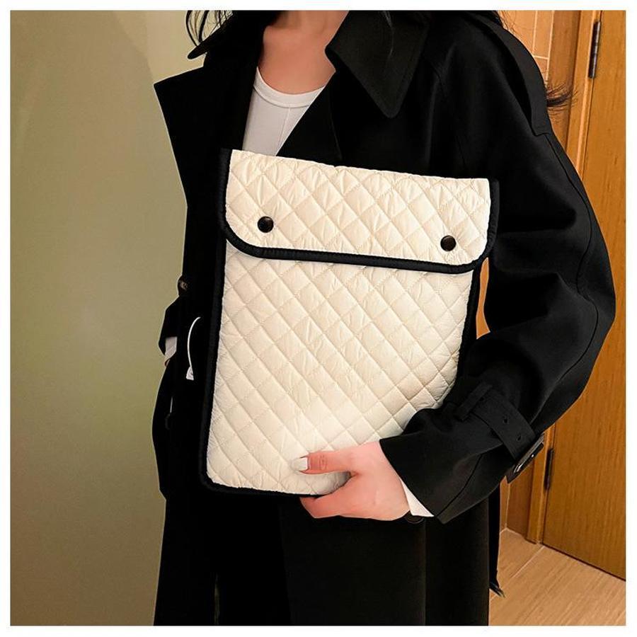 メガ割多機種対応 話題の人気商品 おしゃれ 韓国 可愛い パソコンケース 10 11 12 13 133 14 15 156 16 17 インチ かわいい PCケース iPadケース ノートpc103