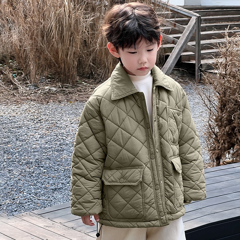 子供用冬コート男の子用綿入りジャケット厚みのある子供服冬の新しいスタイル小さな男の子用綿コートトレンドの暖かいトップ