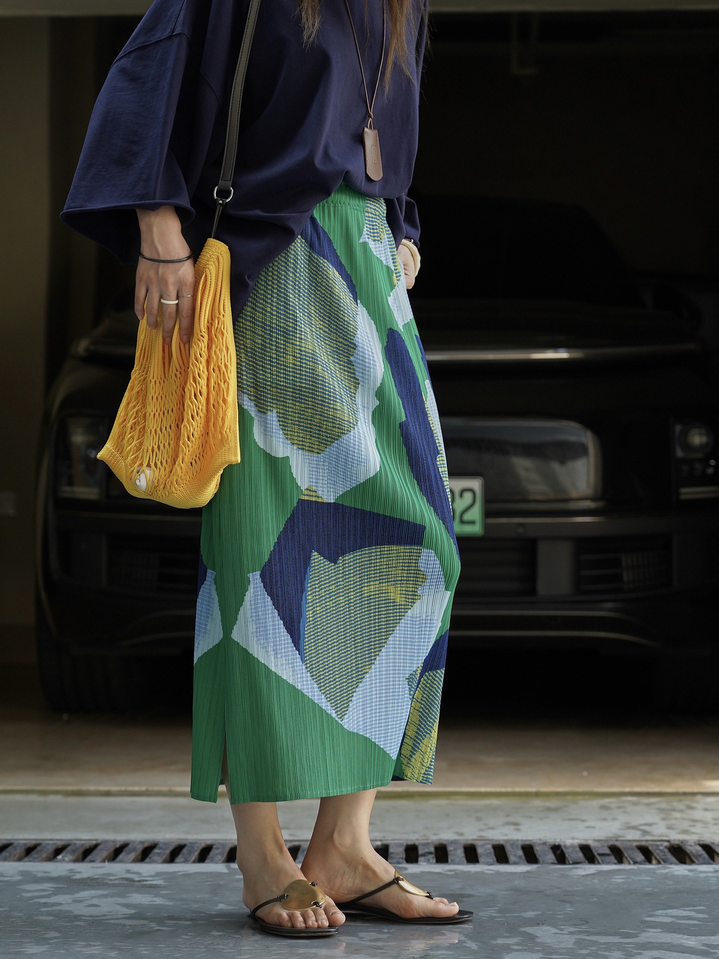 ルーヴル夏の新型韓国系リゾート風は色のプリントにぶつかってシワの半身のスカートになります