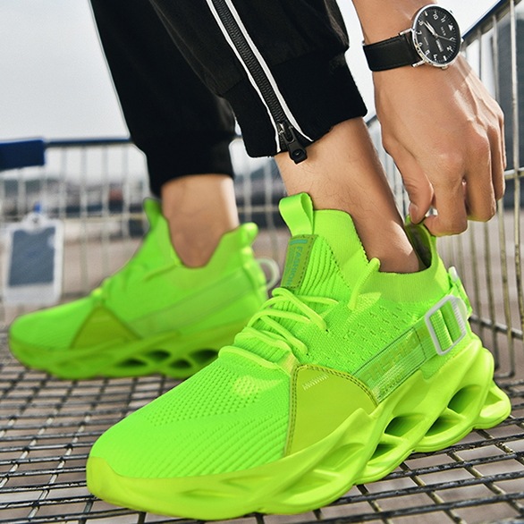 スニーカー ランニングシューズ スポーツシューズ ダンススニーカー ダンスシューズ 厚底 歩きやすい 走れる 軽量 軽い メッシュ 通気性 カジュアル おしゃれ かっこいい スポーティー