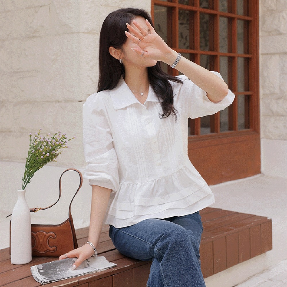 クリック＆ファニーマルーンフリルカラーブラウス