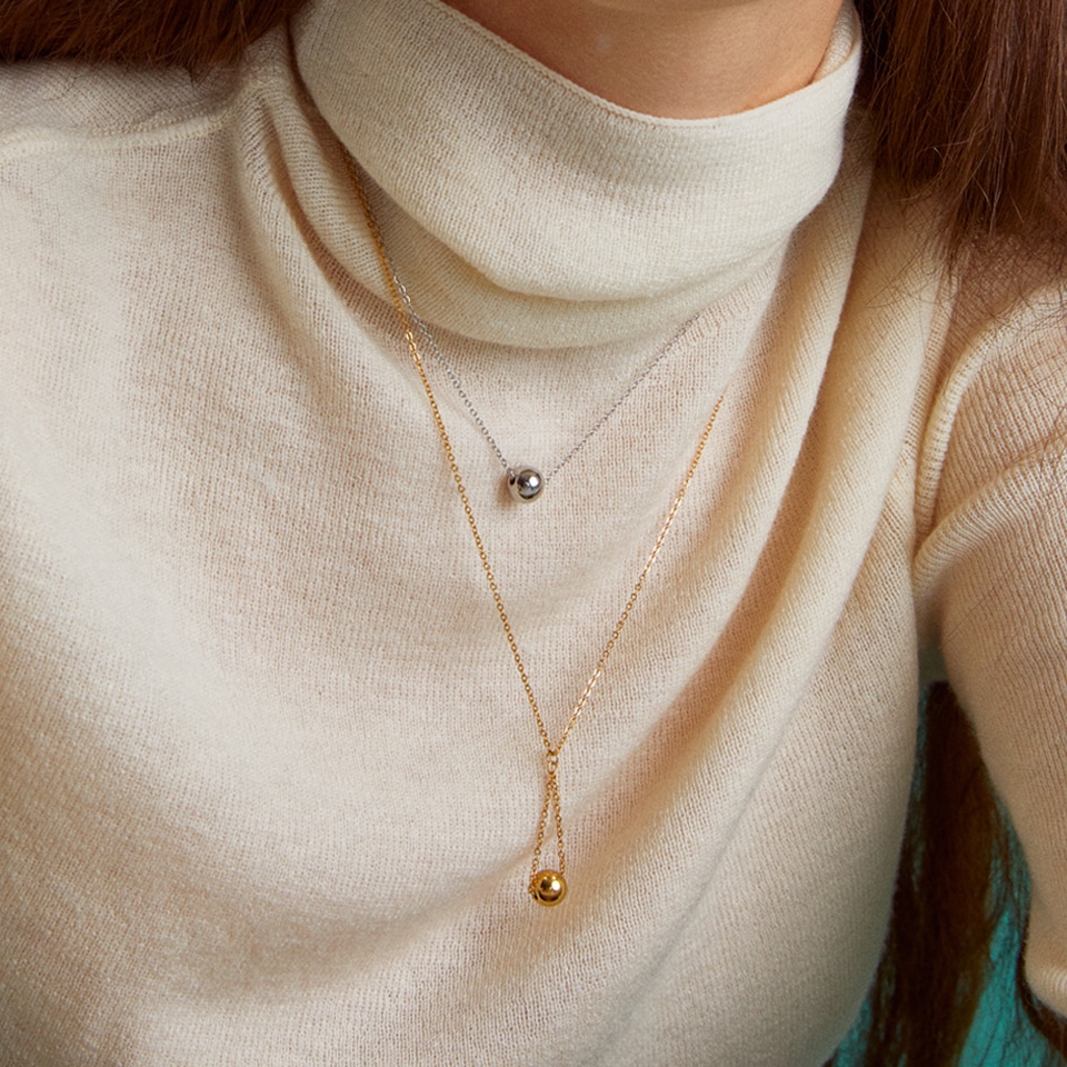 Drop ball pendant with surgical necklace (2colors)