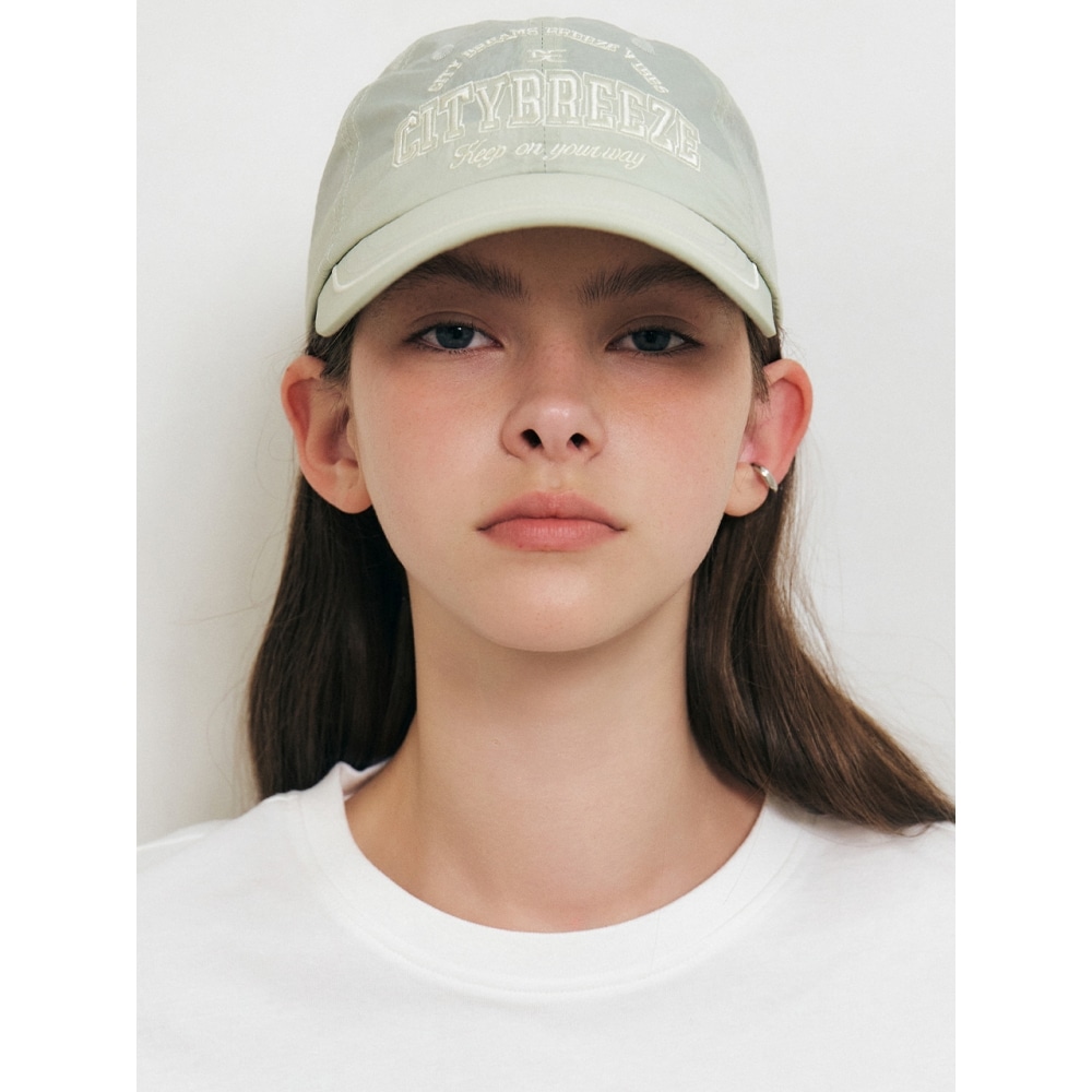 シティブリーズラインポイントナイロンボールキャップライトカーキ