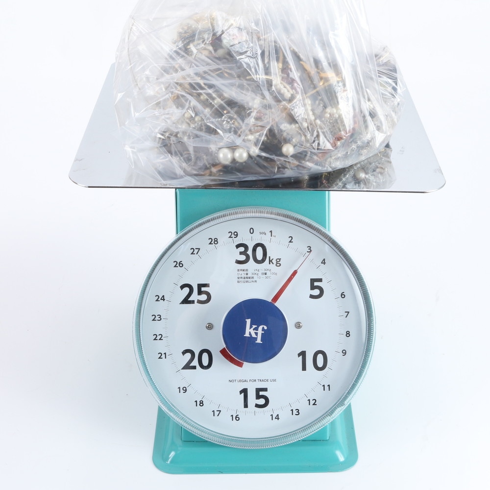 アクセサリー 大量 まとめ 総重量 約 3kg ジュエリー ペンダント ゴールド シルバー バレッタ ネックレス レディース EEE DZ3-10 中古