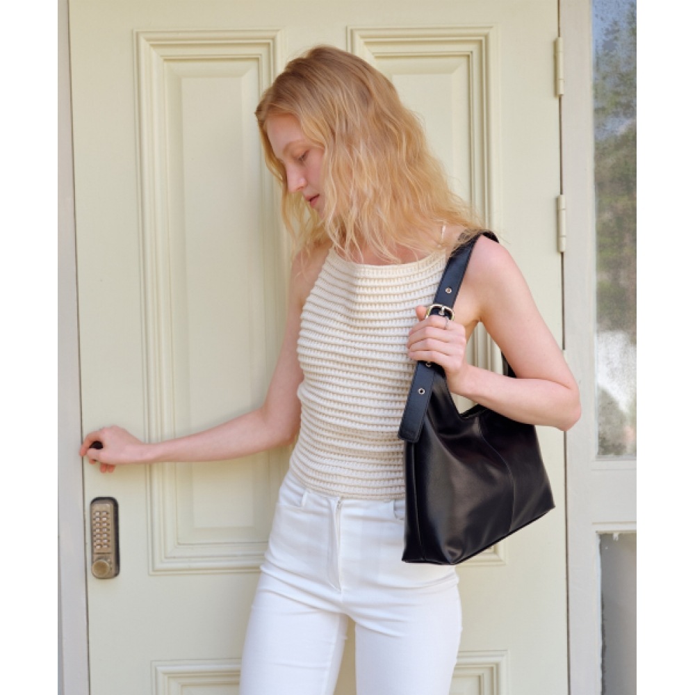OVHEE ルネ ホーボーバッグ ブラック Lune Hobo Bag