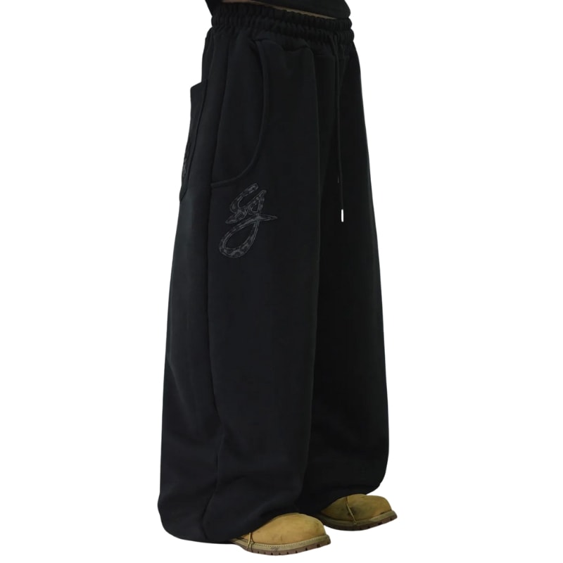 正規品 レオパード ロゴ アップリケ スウェットパンツ ブラック 可愛い おしゃれ ディリーファッション デイリーコーデ 韓国ファッション 韓国風スタイル 韓国アイテム 韓国ブランド