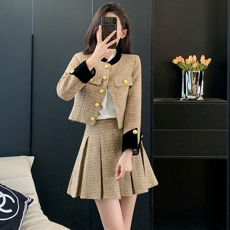 ハイエンドのカスタマイズ-Xiaoxiangfeng ファッションスーツ女性の秋冬服 2025 小さな人々のための新しいスタイルセレブのためのツーピースドレスの完全なセット