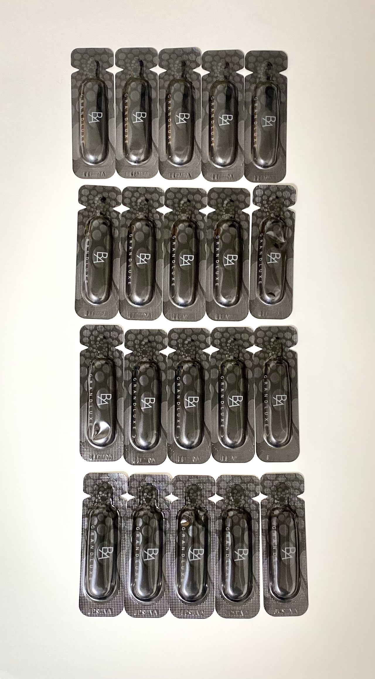 数量限定！2022年12月最新! POLA B.A グランラグゼIII 0.6ｇ20パック