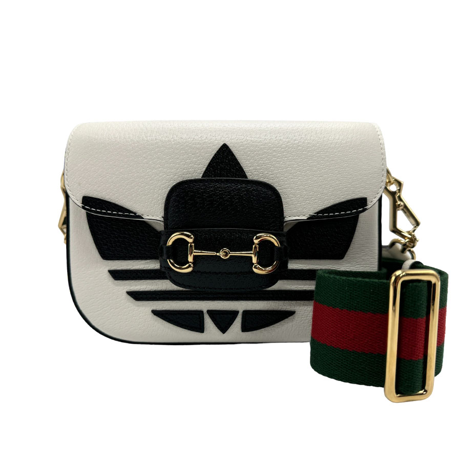 グッチ GUCCI ショルダーバッグ ×adidas レザー ホワイト×ブラック ユニセックス 658574 z1590 149,000円