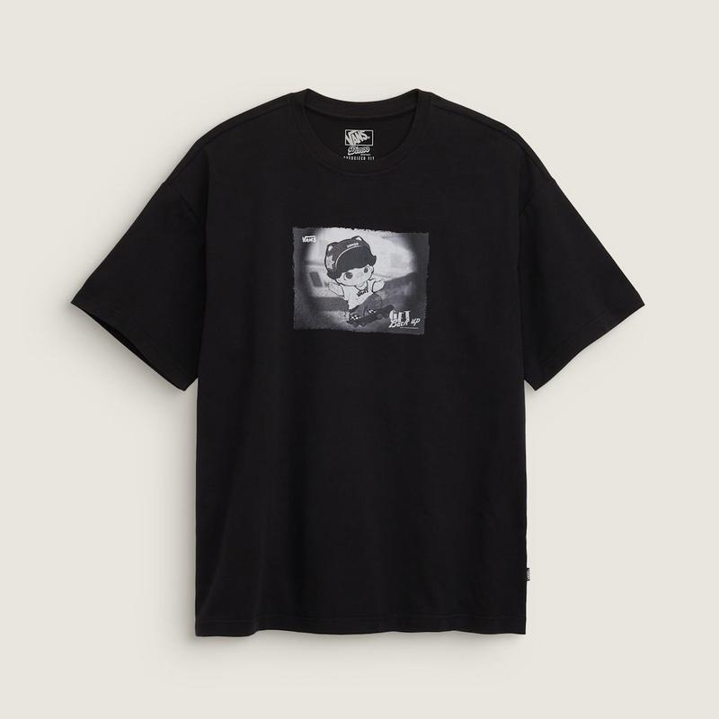 [アーティストコレクション] x Dimoo半袖TシャツVN000ZSWBLK