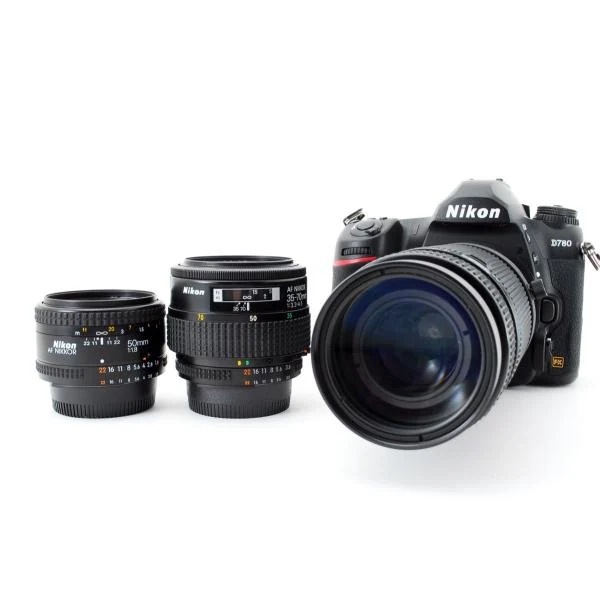 【中古】ニコン Nikon D780 24.5MP トリプルレンズセット 美品 2450万画素&4K対応&スマホへ転送 SDカード ストラップ付き 147,400円