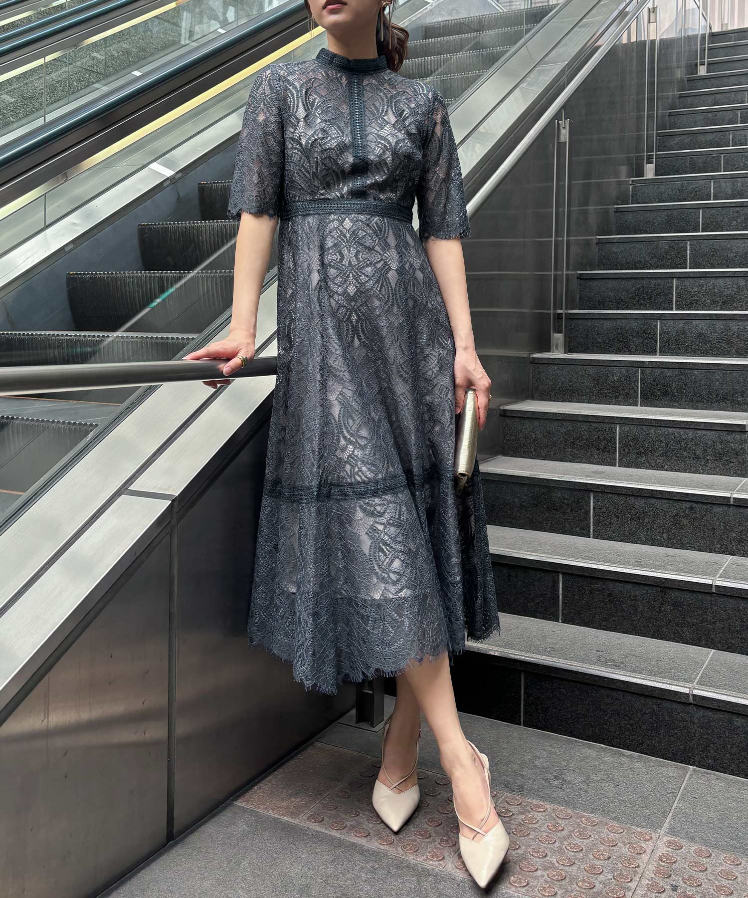 配色ハシゴレース切替ドレス パーティードレス 結婚式 総レース ワンピース 袖あり 半袖 5分袖 ハイネック フレア 体型カバー 二の腕カバー ロング丈 お呼ばれ パーティー 二次会 披露宴 謝恩会 7,994円