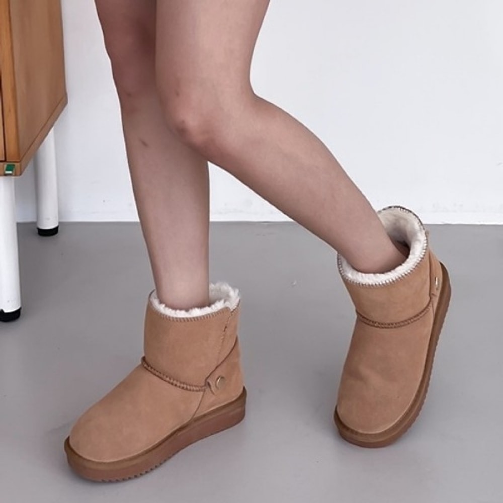 (Ninas Paris) 牛革ボタンバックラインアンクルファーブーツ