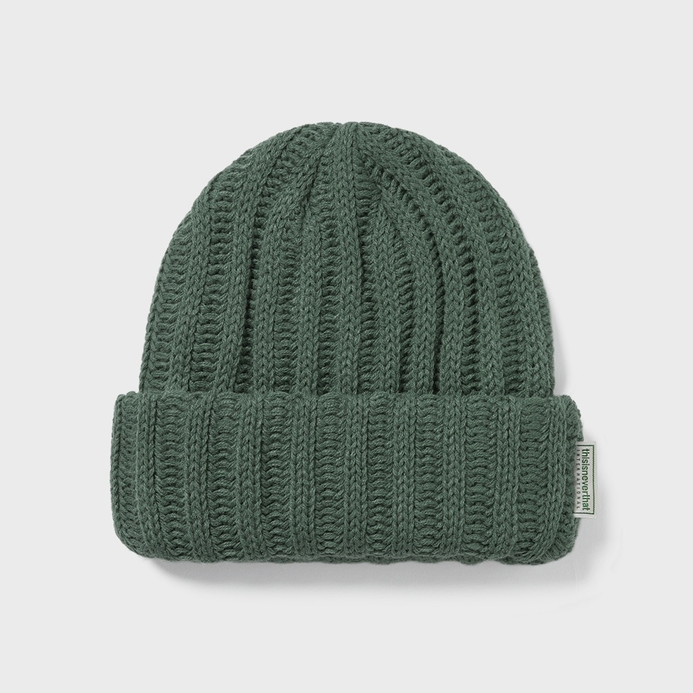 これは決して低ゲージのリブ付きビーニーモスではありません