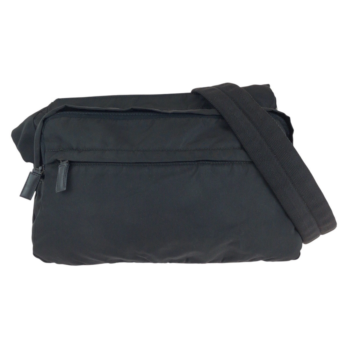 美品 テスート 三角ロゴプレート ブラック 黒 シルバー金具 ナイロン ショルダーバッグ メッセンジャーバッグ レディース 500712