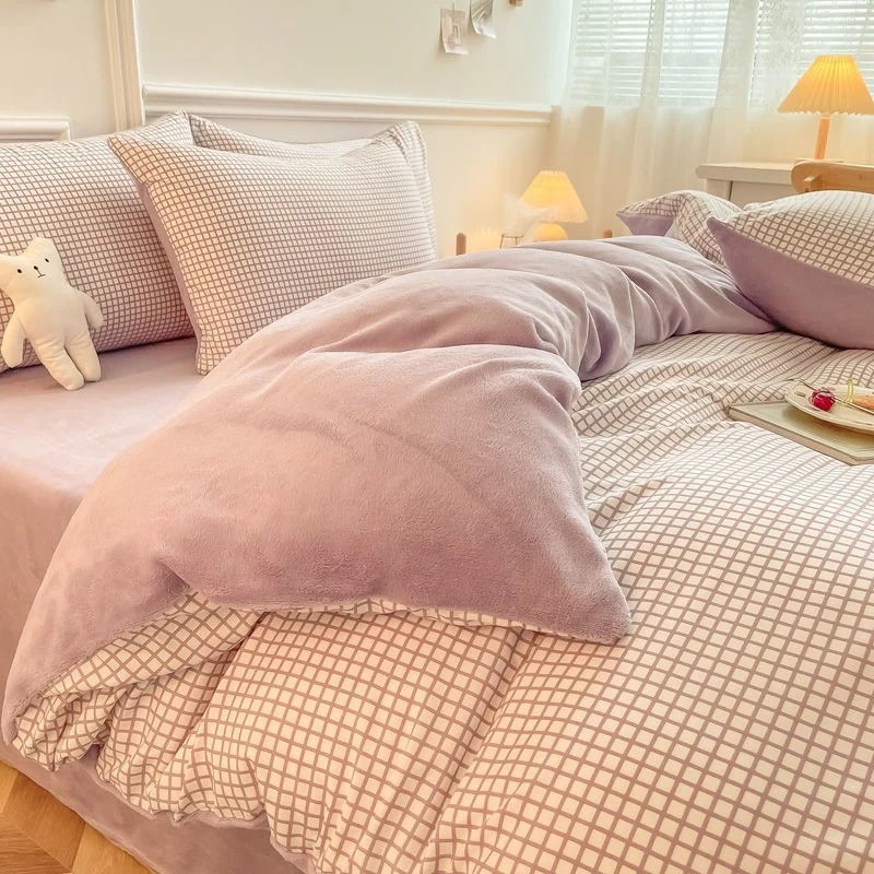 冬のサンゴのベッドの上に牛乳のフランネルのベルベットが4点セットシーツが3点セットベッド笠が3点セッ