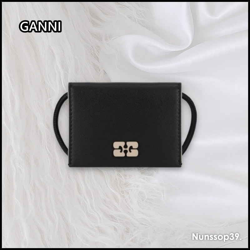 GANNI A5396 099 BLACK ON STRAP GANNI BOU WALLET