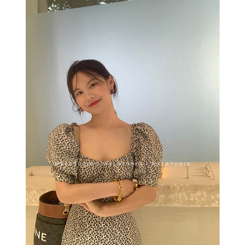 デザインスクエアネックドレス女性の 2022 新しいウエスト痩身夏ミッドレングスヘップバーンスカート