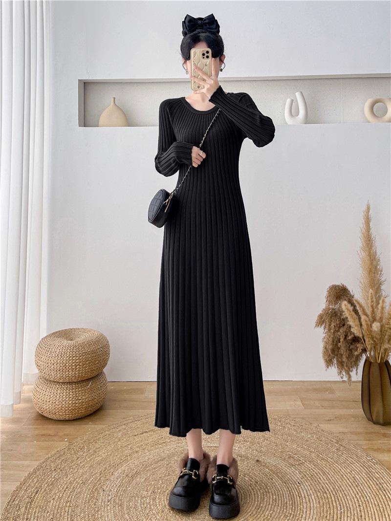 秋冬長袖ワンピースサブニットロングスカート初秋の新しい女性秋セーターワンピースコートの内側 4,234円