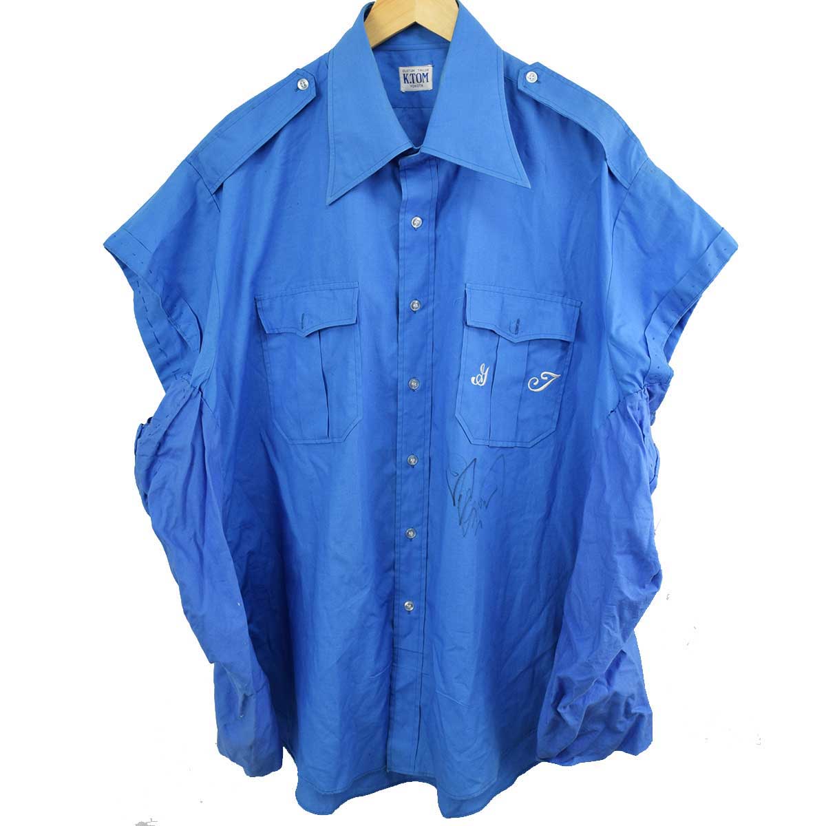 【中古】鶴見五郎 本人着用サイン入りシャツ 青 全日本プロレス時代