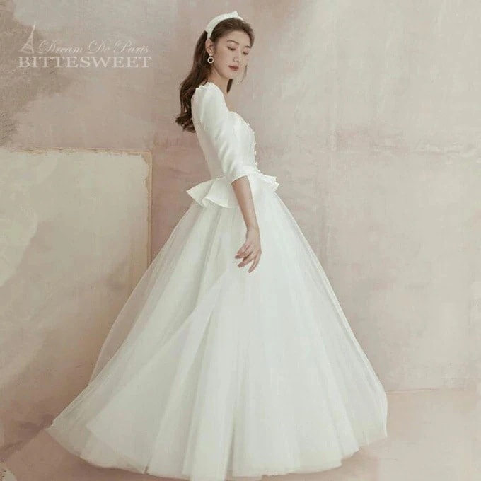 在庫限り販売 ウエディングドレス 韓国 Wedding Dress ウェディング ドレス 袖あり【オーダーメイドも可能】床付きタイプ ファスナータイプ・編み上げタイプ 前撮り 撮影 結婚式 海外挙式【