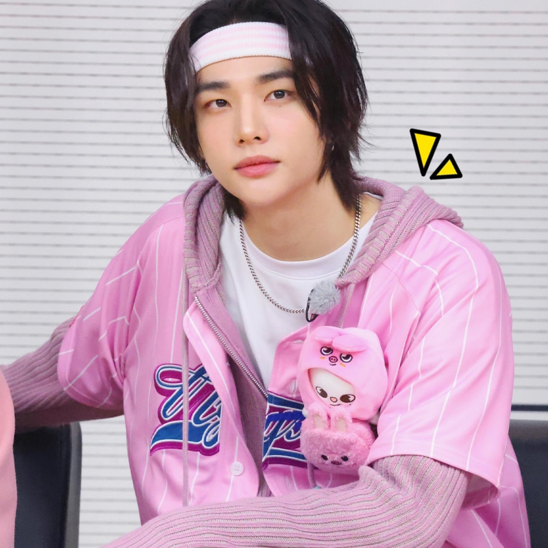 straykids ヒョンジン 着用 [PHYSICAL EDUCATION]BEAD POINT KNIT HOODIE ZIP UP