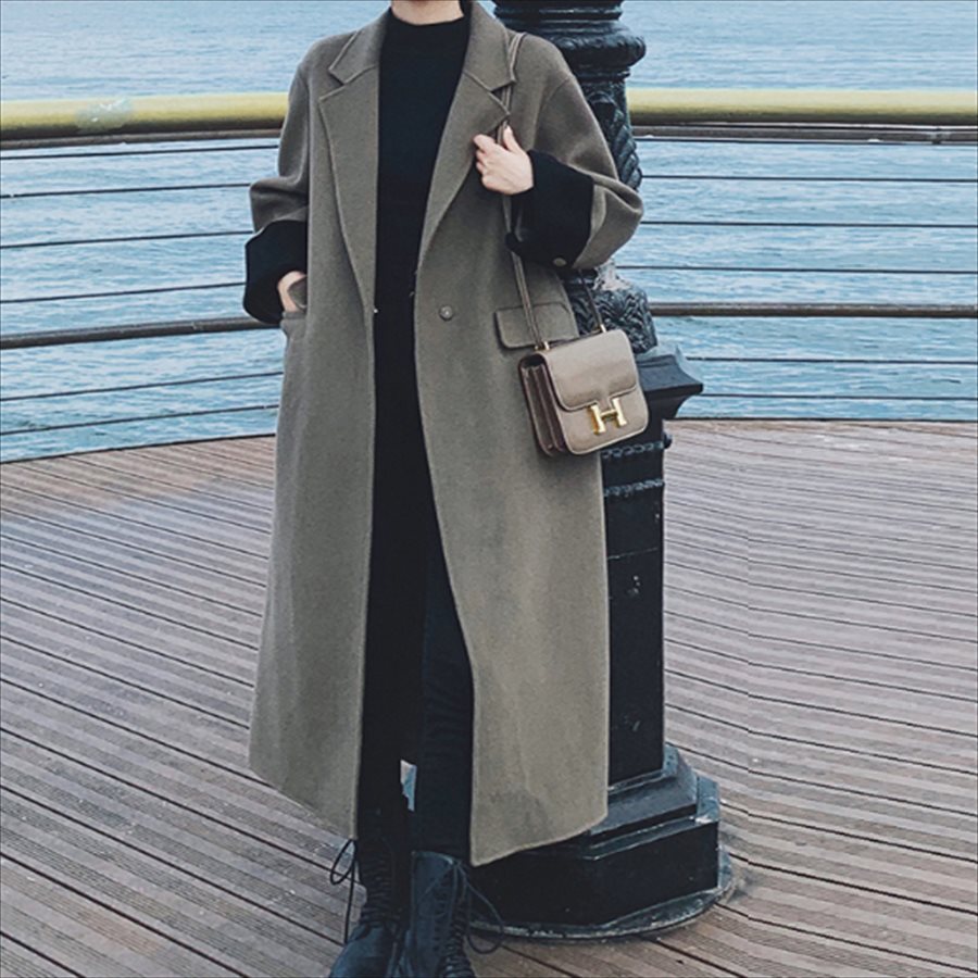 アウター コート 羽織り ロングコート チェスターコート ロング ロング丈 アンクル丈 長袖 Vネック フレア Aライン 無地 ポケット かわいい 大人可愛い 綺麗 シンプル カジュアル