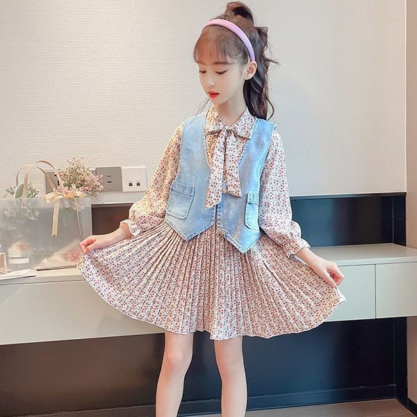 子供服 女の子 韓国子供服 セットアップ キッズ 秋服 トッ 花柄 長袖ワンピース アウター 独特の素材 蝶結び