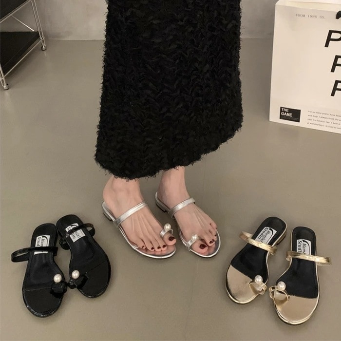 サンダル レディース イミテーションパール フラットサンダル トング シンプル おしゃれ レジャー 春 夏 シルバー ゴールド ブラック 5,289円