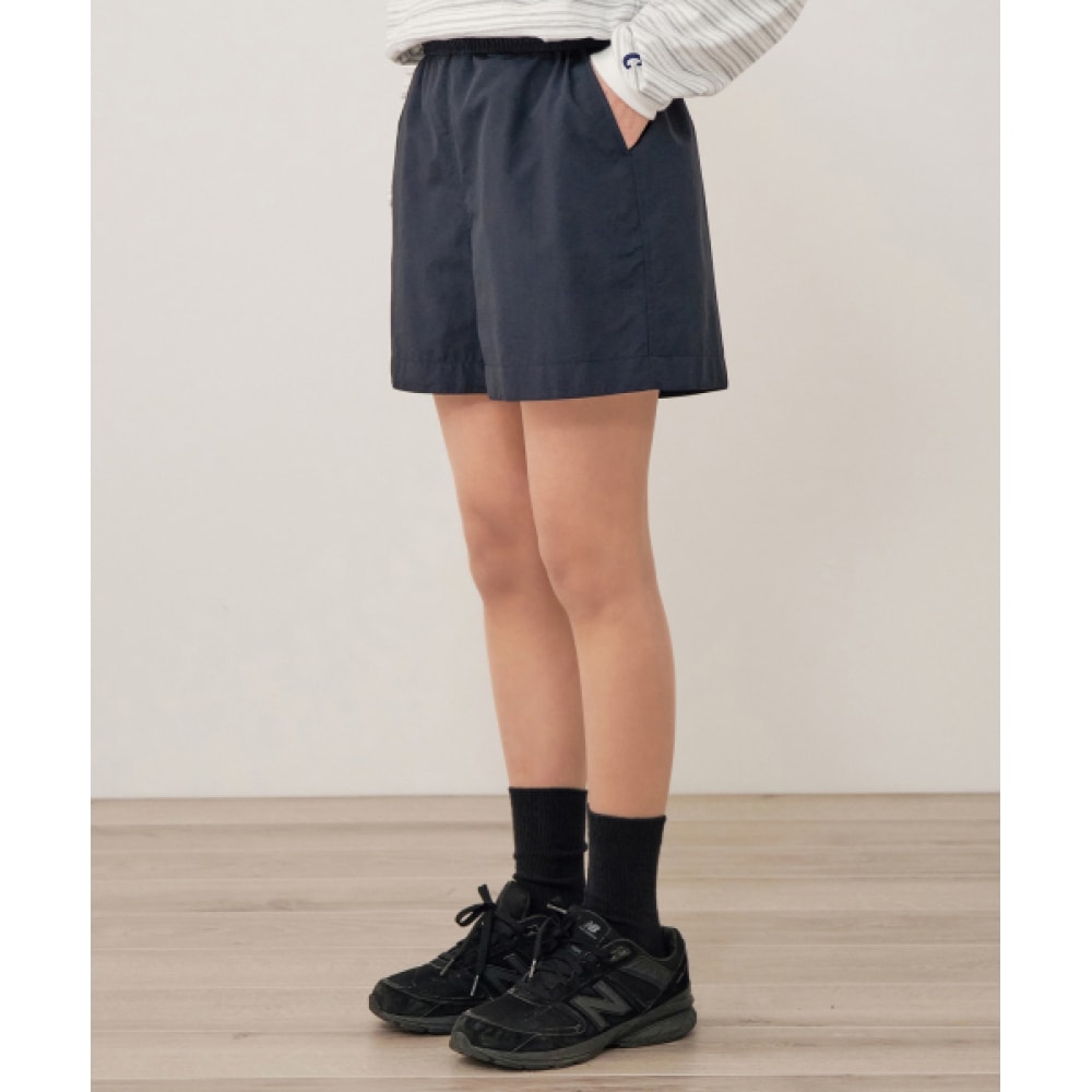 COVERNAT 女性用リップストップウィンドブレーカーショーツネイビー